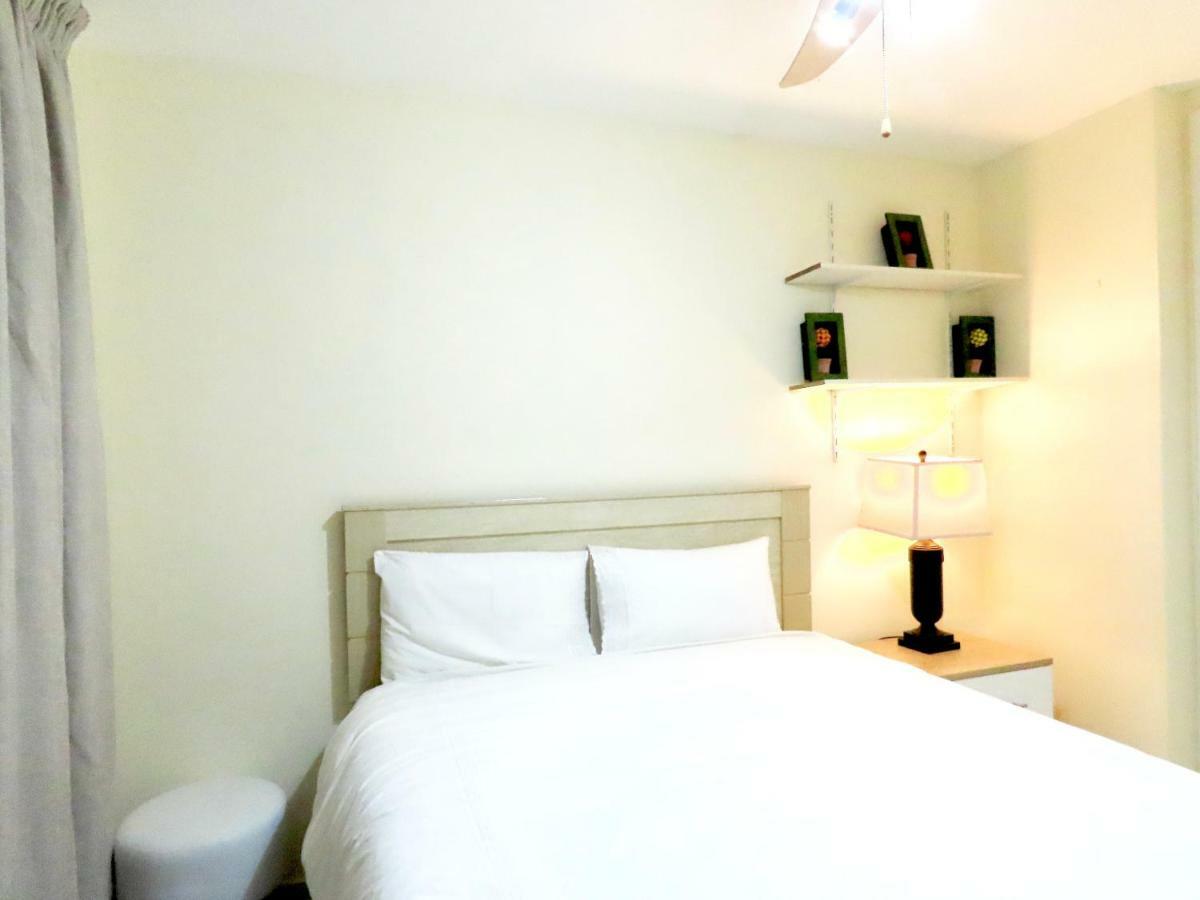 Apartment Embassy Gardens: Secure 2-bedroom In Sandton Johannesburg