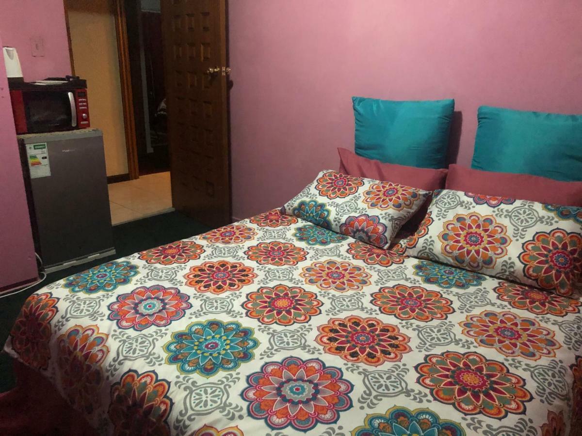 Naomi's Place 3* Johannesburg