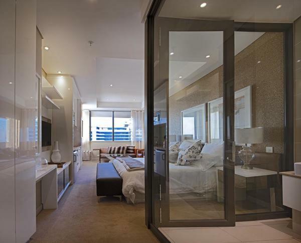 Sandton Skye Premium & Penthouses *