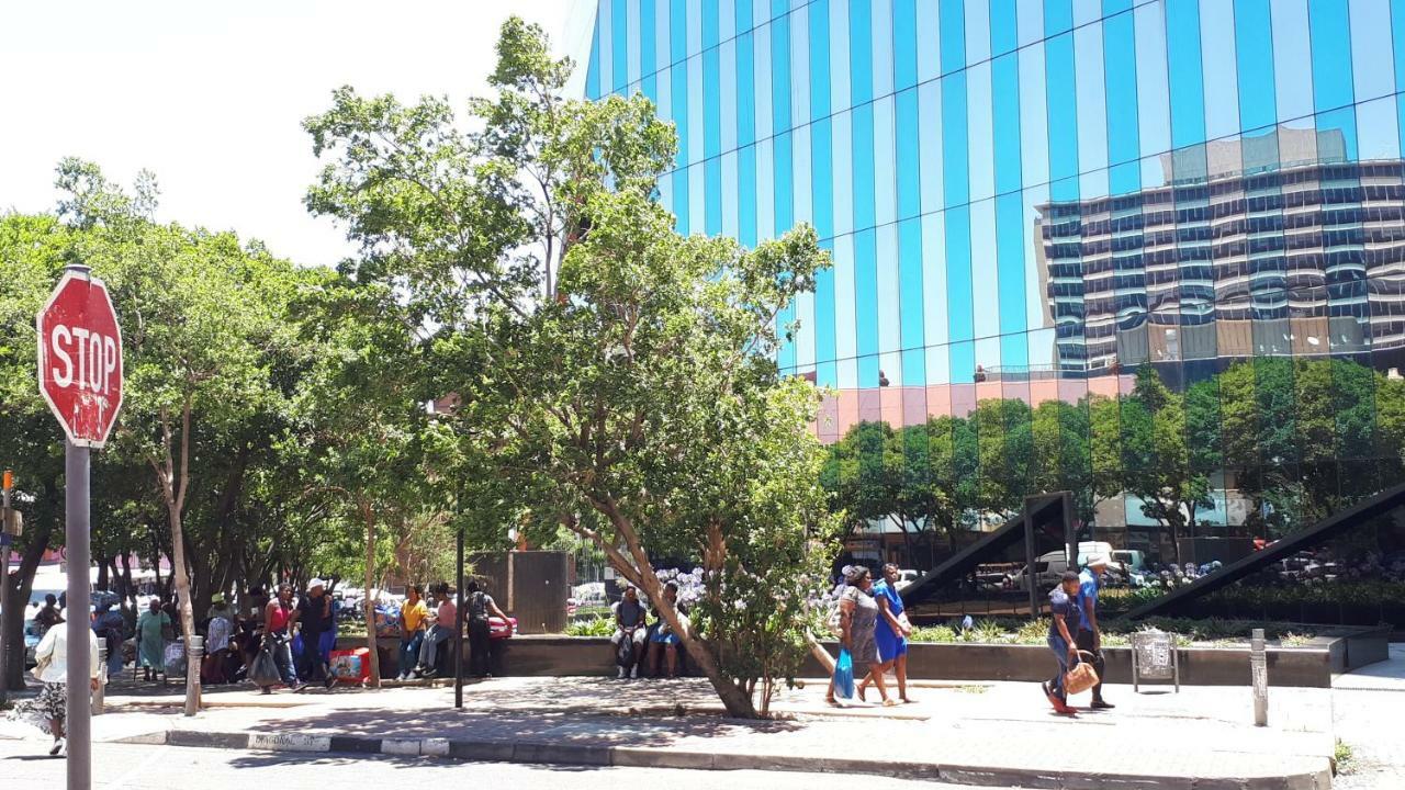 4 On Pritchard Luxury Johannesburg