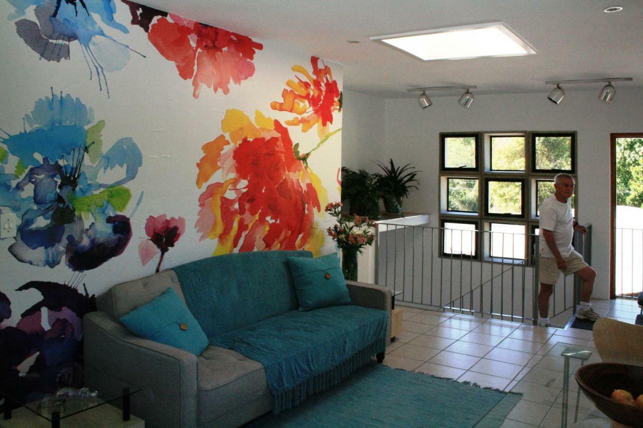 Spacious In Parkhurst Guest house *