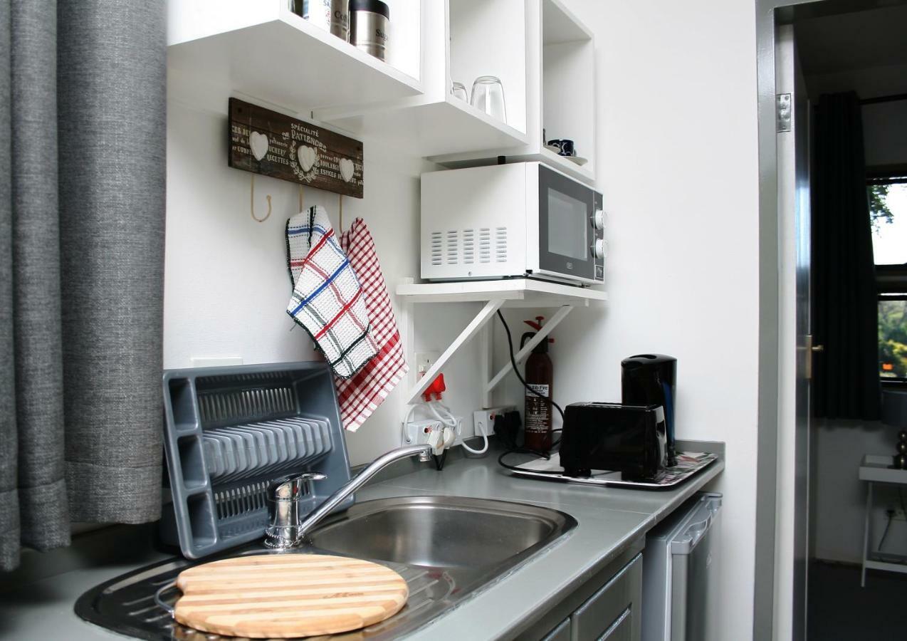 Spacious In Parkhurst Guest house Johannesburg