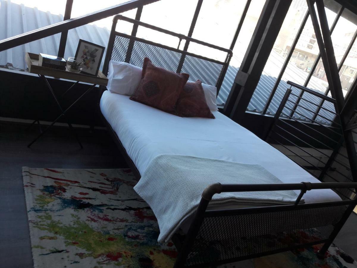 Entire Industrial-style Loft In Maboneng Apartamento *