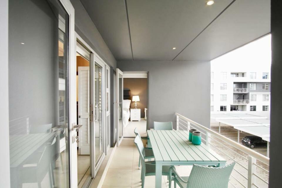 128 Patricia Road, Sandown Extention3 *