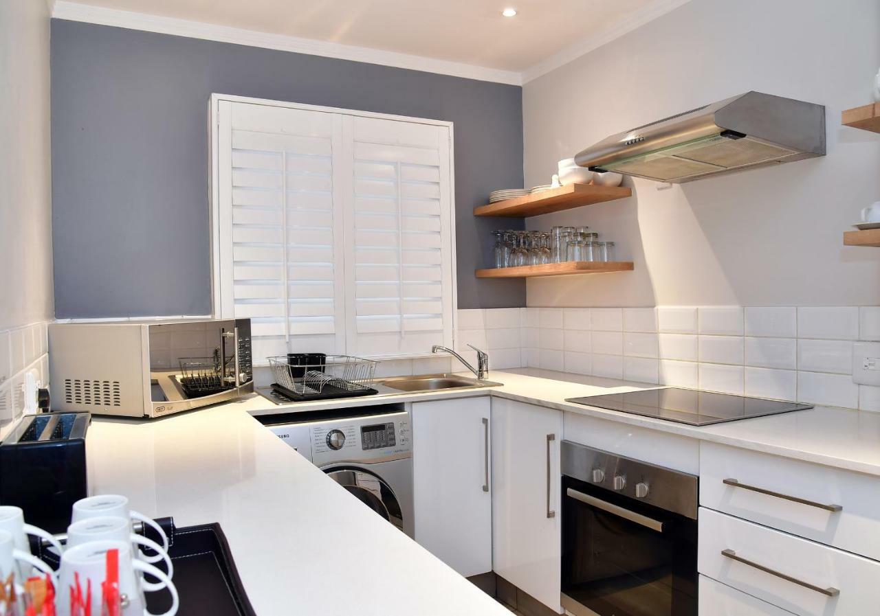 Apartment The Max Sandton Johannesburg