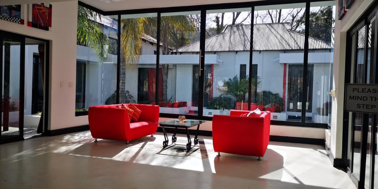 21 Kingfisher Guest house