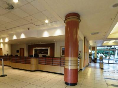 Garden Court Sandton Khách sạn Johannesburg