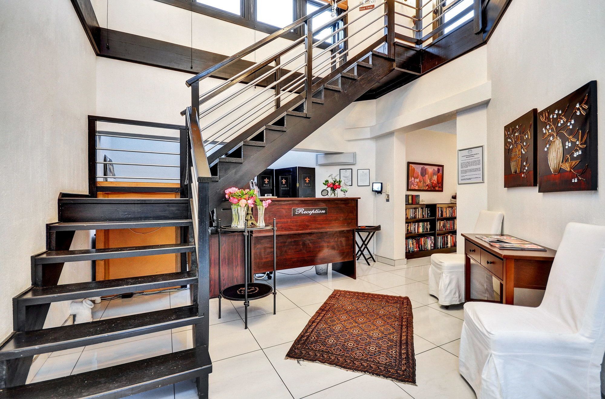 Le Petit Fillan Guest house 4*