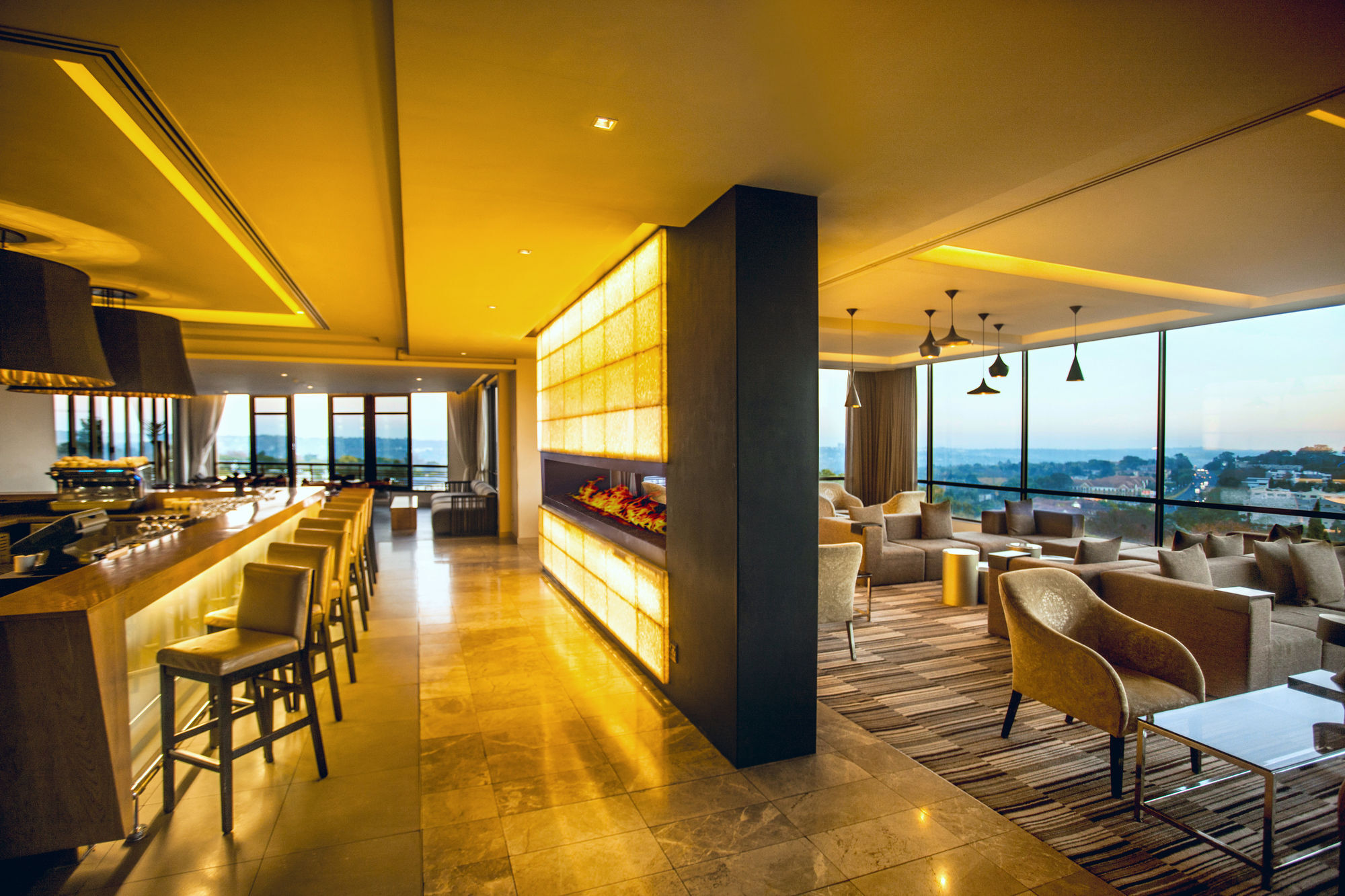 Southern Sun Hyde Park Sandton 4*