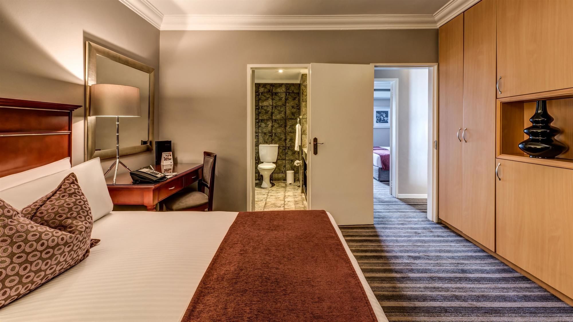 Southern Sun Katherine Street 4* Johannesburg