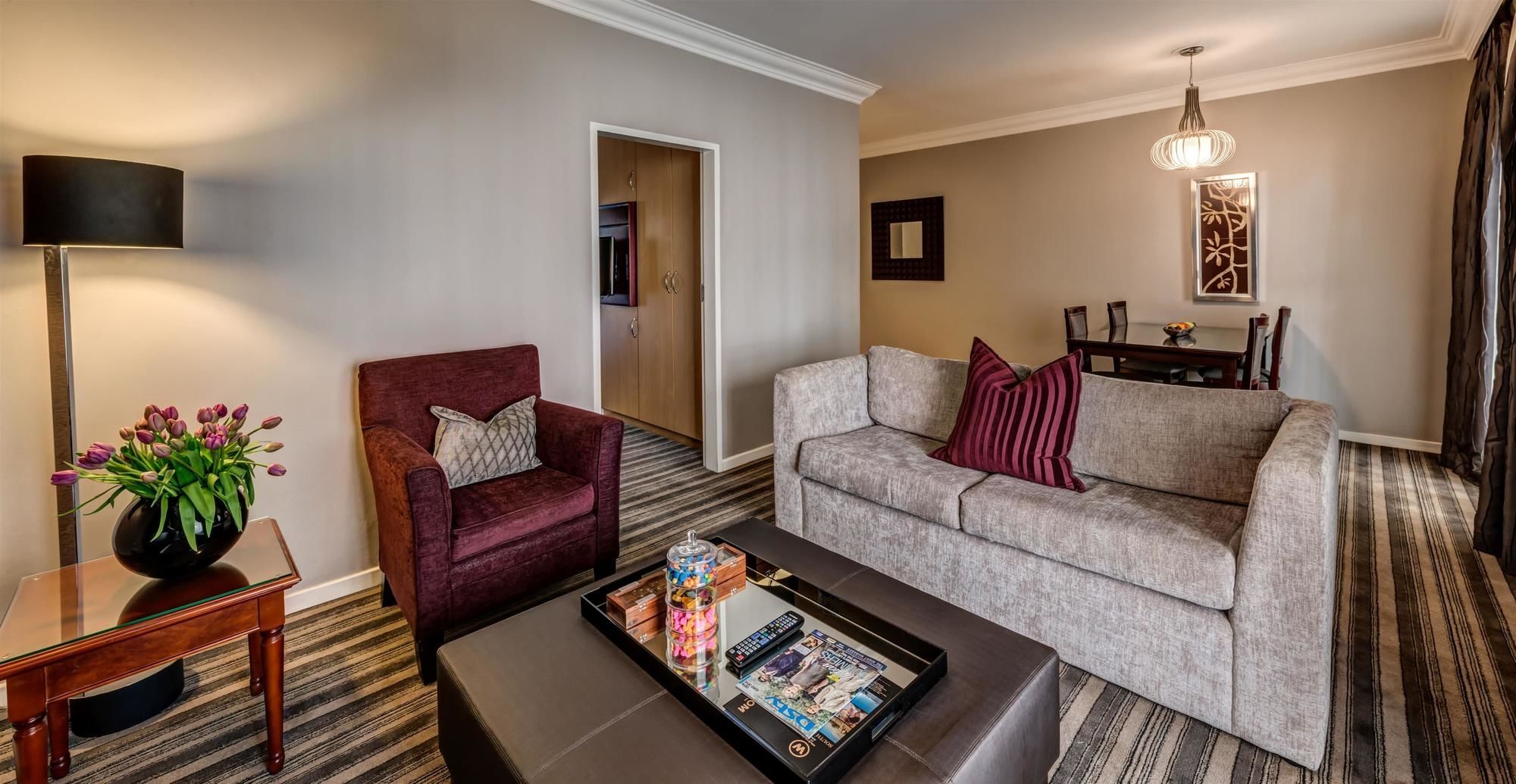 Hotel Southern Sun Katherine Street 4*