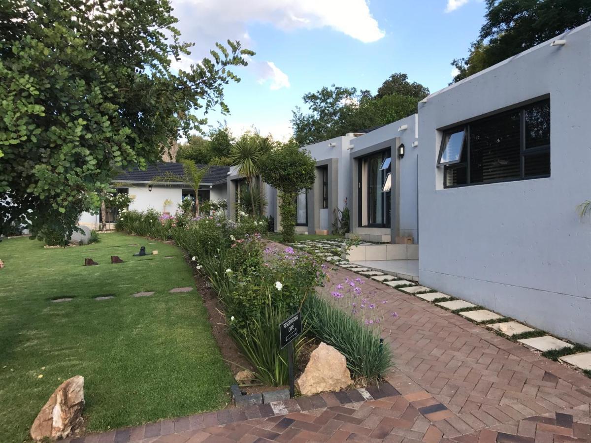 6 On Morris Guest 4* Johannesburg