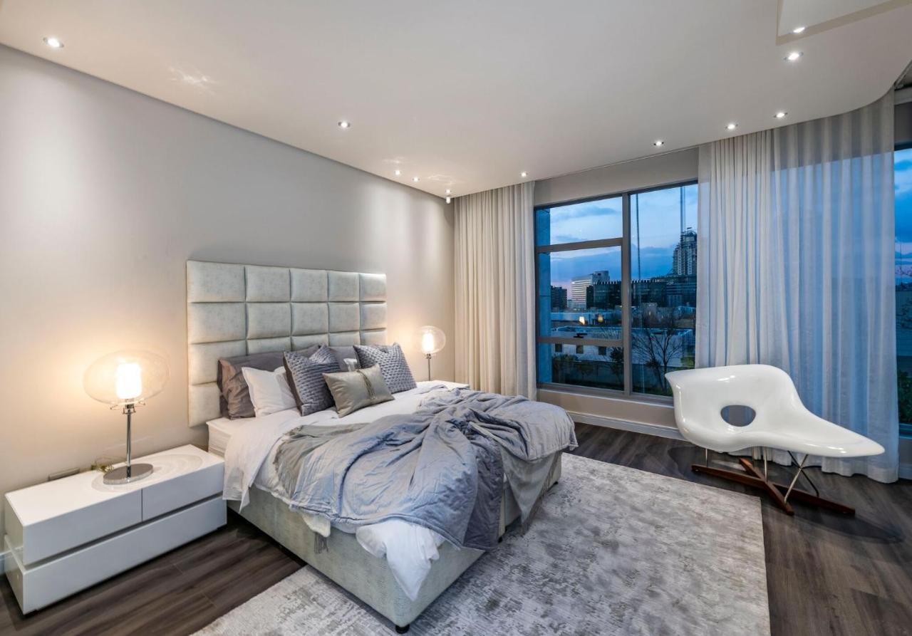 Apartamento Embassy Towers