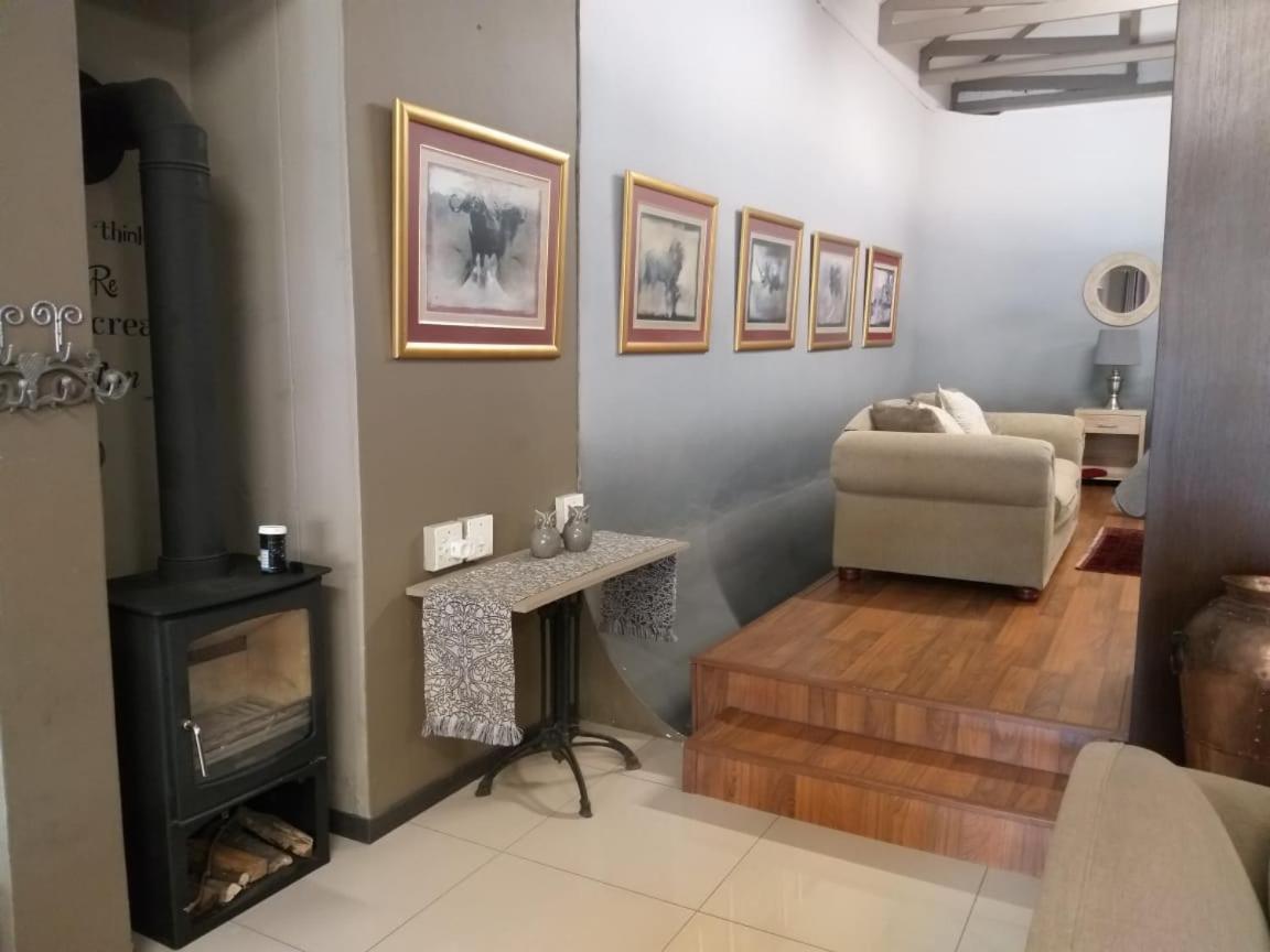 Apartamento Parkmore Gem Joanesburgo
