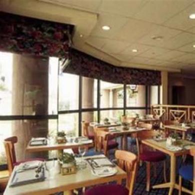 Garden Court Sandton 3*
