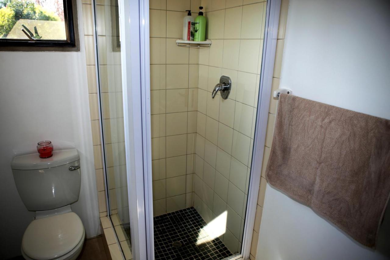 Spacious In Parkhurst Guest house