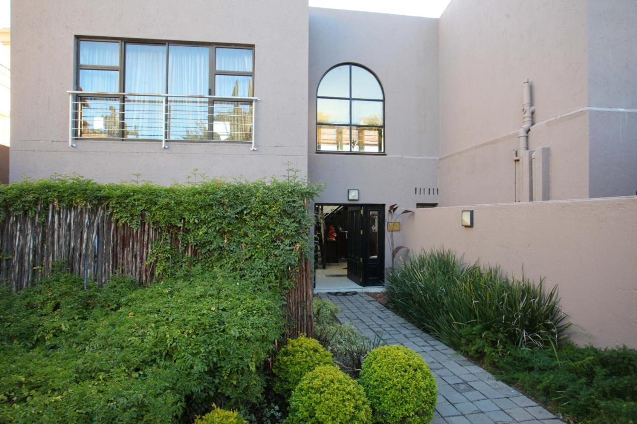 Guest house Le Petit Fillan Johannesburg