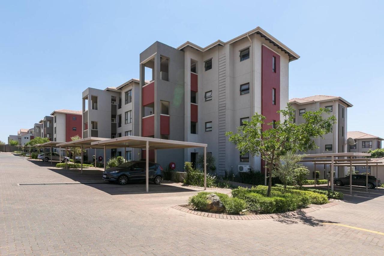 Nova Luxury Suites Lonehill Apartment Johannesburg