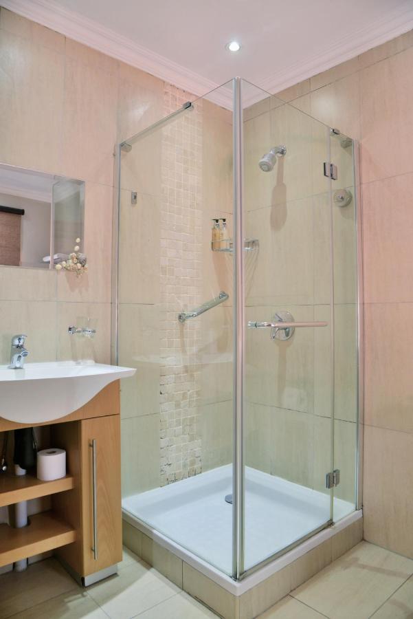 Bellgrove Sandton Guest house 4*