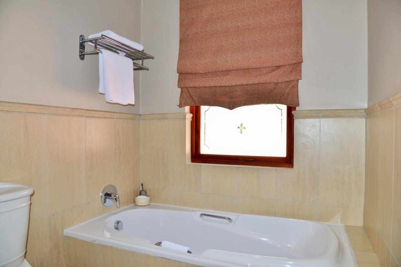 Guest house Bellgrove Sandton 4*