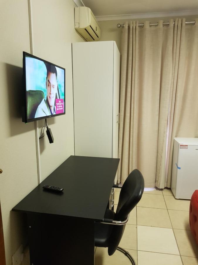 Alimop Guest house *