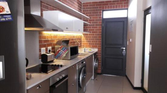 Apartment Rosch Inc Prop Rosebank Johannesburg
