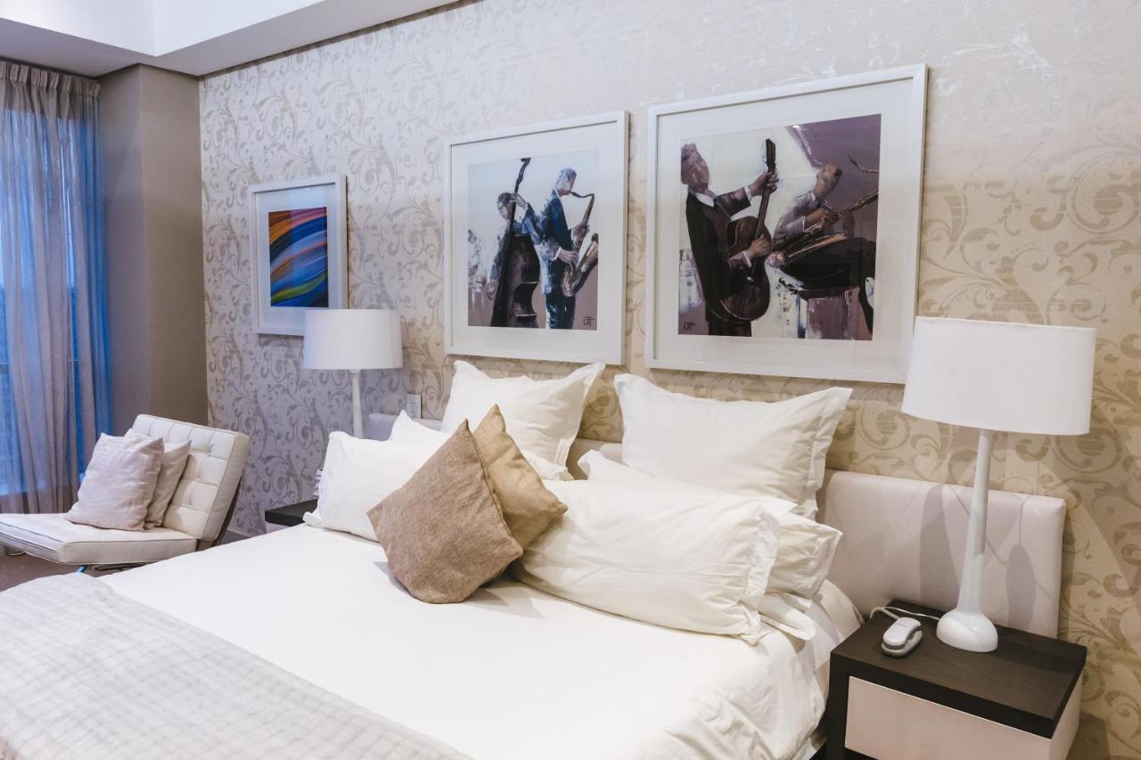Apartment Sandton Skye Premium & Penthouses Johannesburg