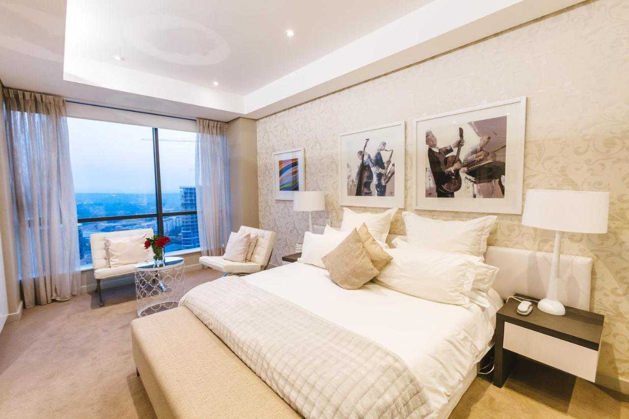 Apartment Sandton Skye Premium & Penthouses