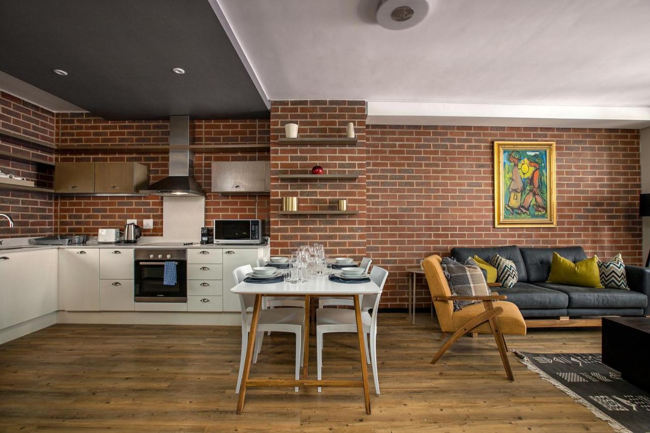 Apartment The Vantage Rosebank Johannesburg