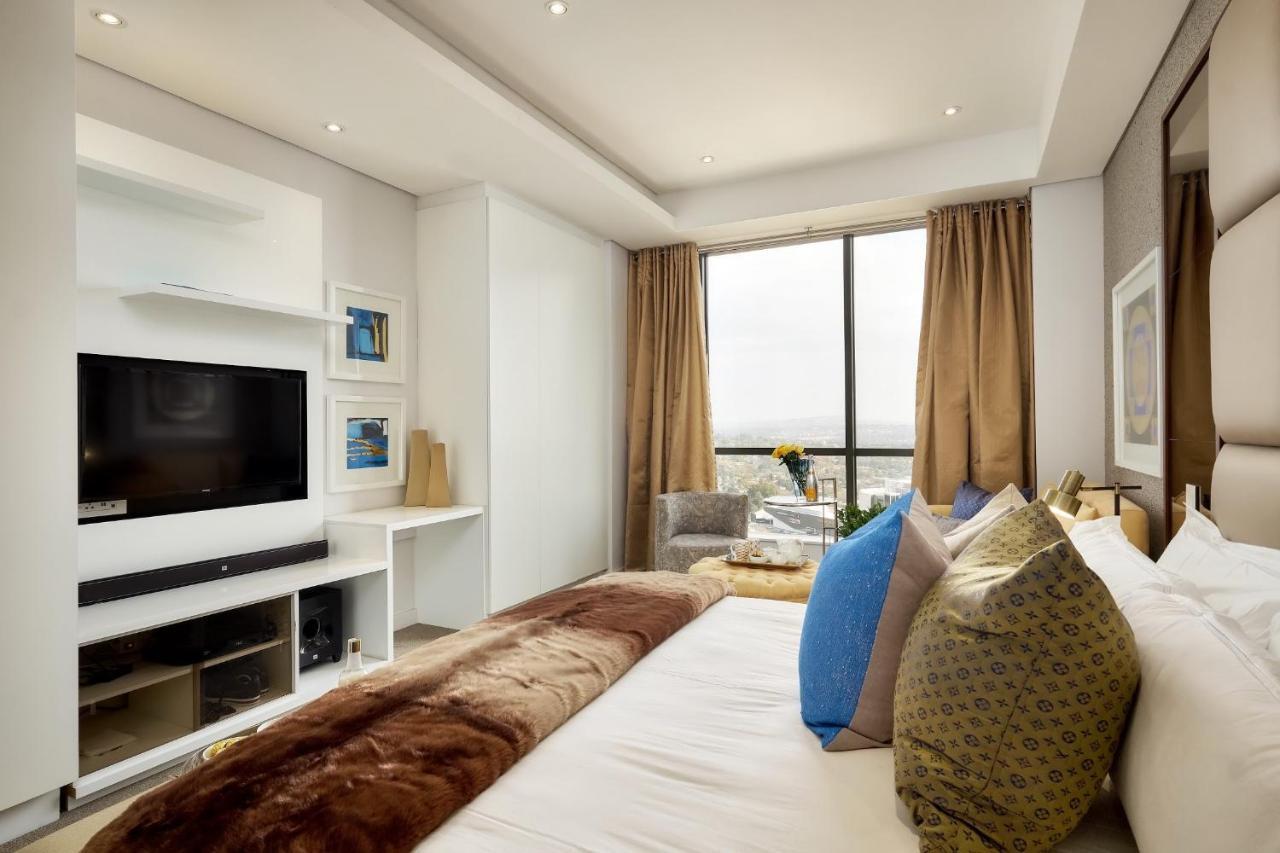 Sandton Skye Premium & Penthouses Apartment