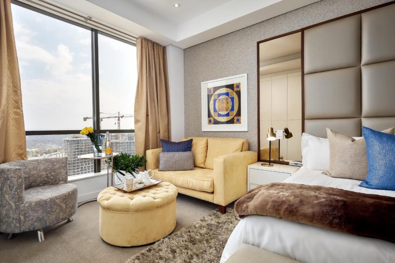 Sandton Skye Premium & Penthouses Apartment