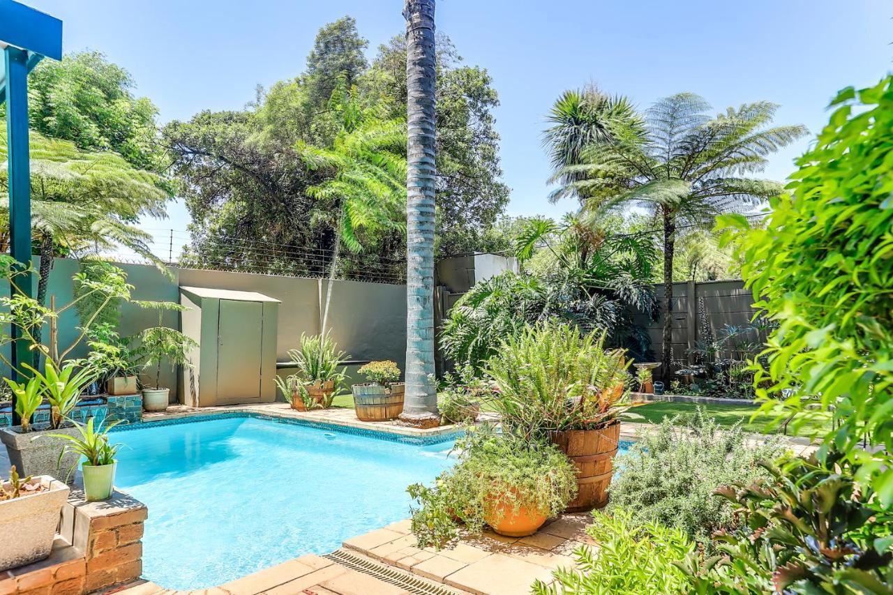 Seven Palms - Tranquility On Dover Johannesburg