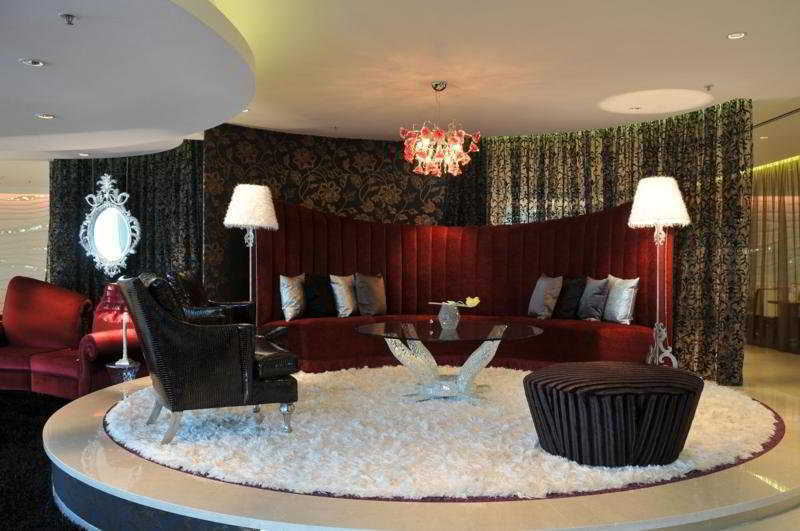 Southern Sun Rosebank, 4*