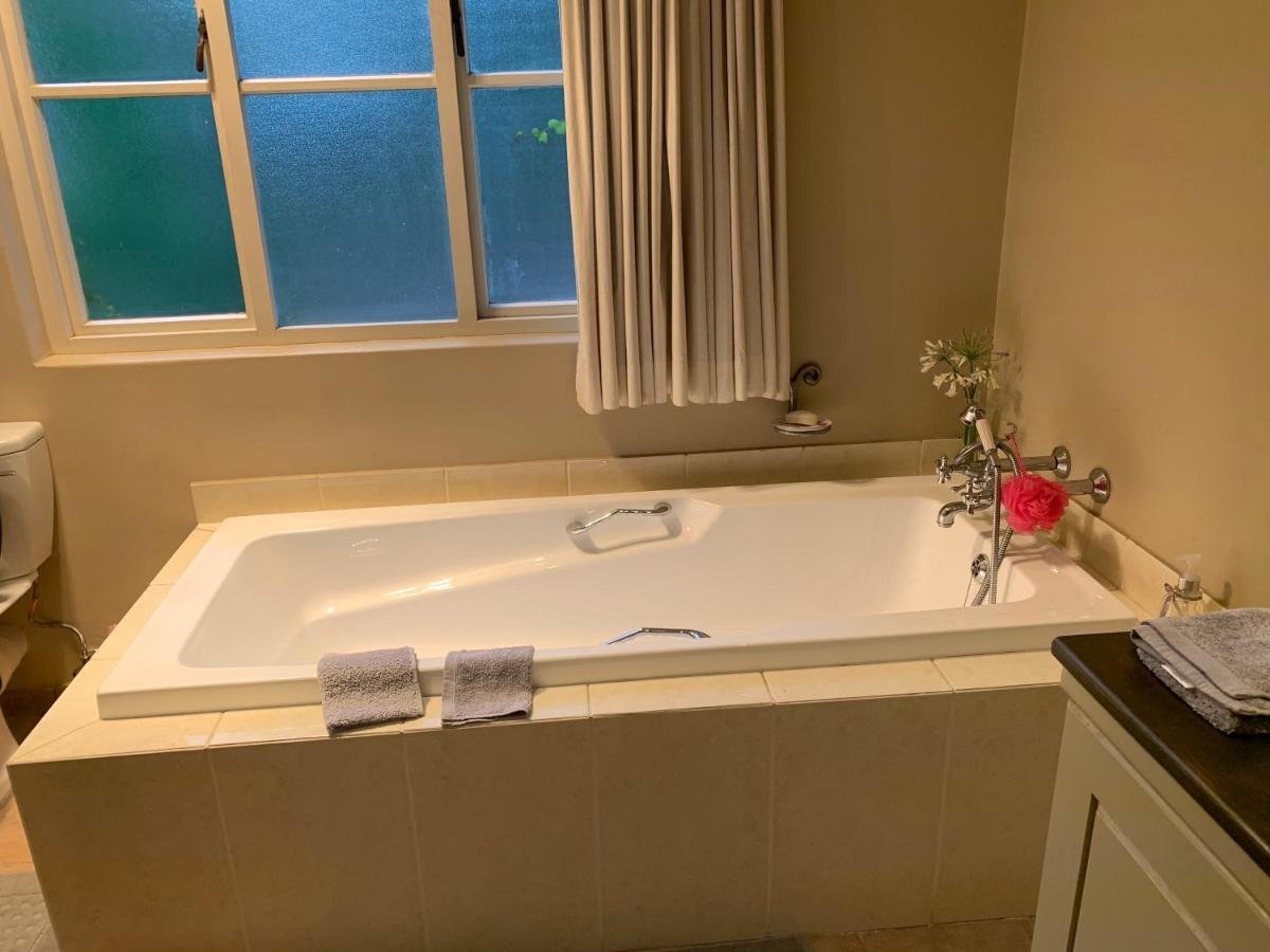 Guest house Grace On Argyle, Full Solar In Sandton Johannesburg
