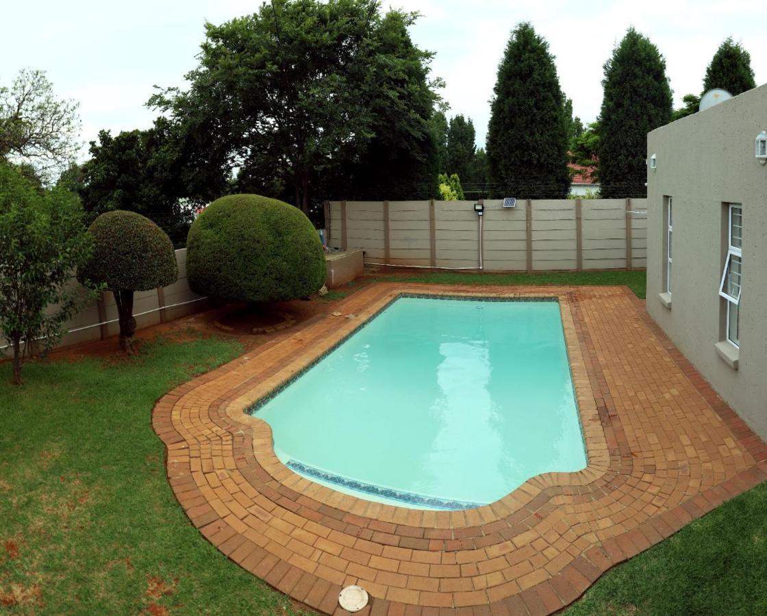 Miya Johannesburg