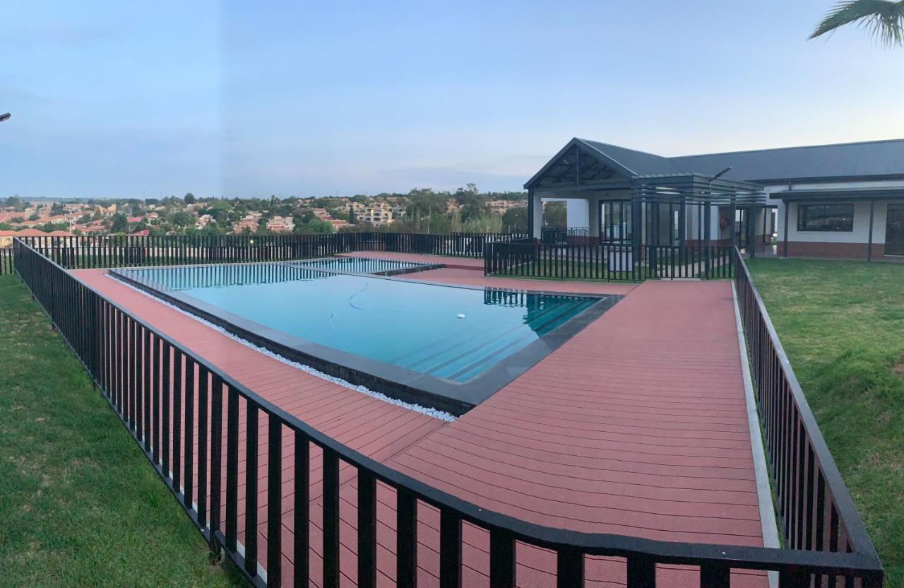 Canvas Luxury * Johannesburg