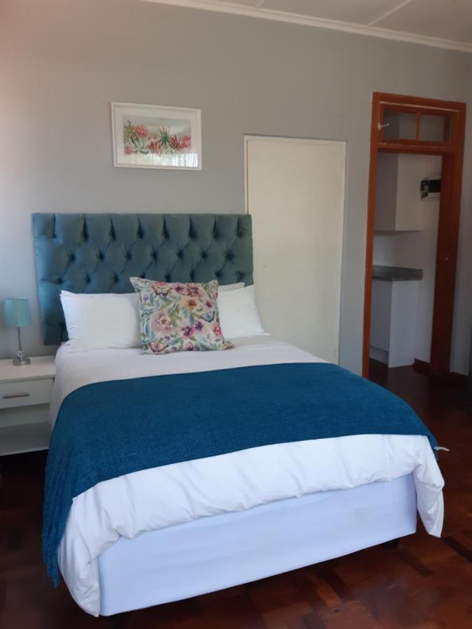 Miya Guest house *