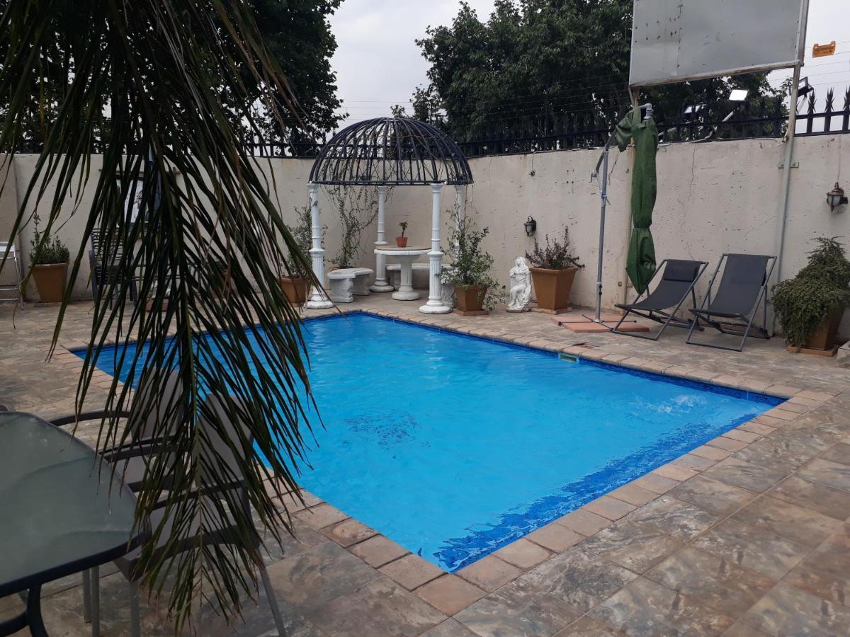 Cyrildene Bed & Breakfast Johannesburg