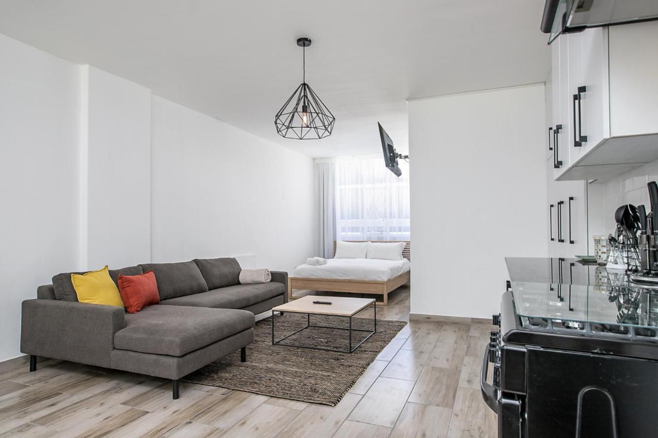 Apartamento 116 Illovo Mews