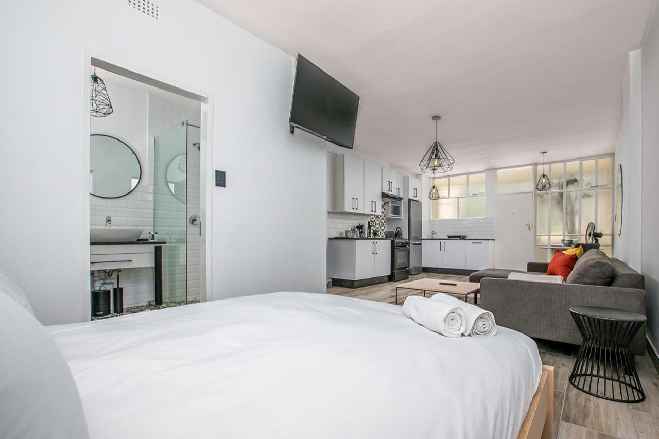116 Illovo Mews *