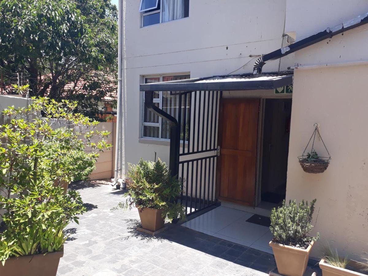Cyrildene Bed & Breakfast Johannesburg