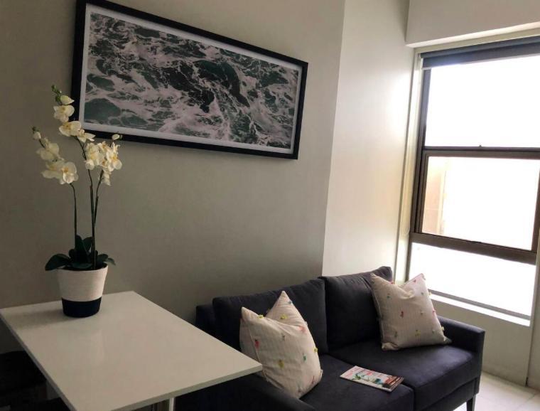 The Bolton Apartment *