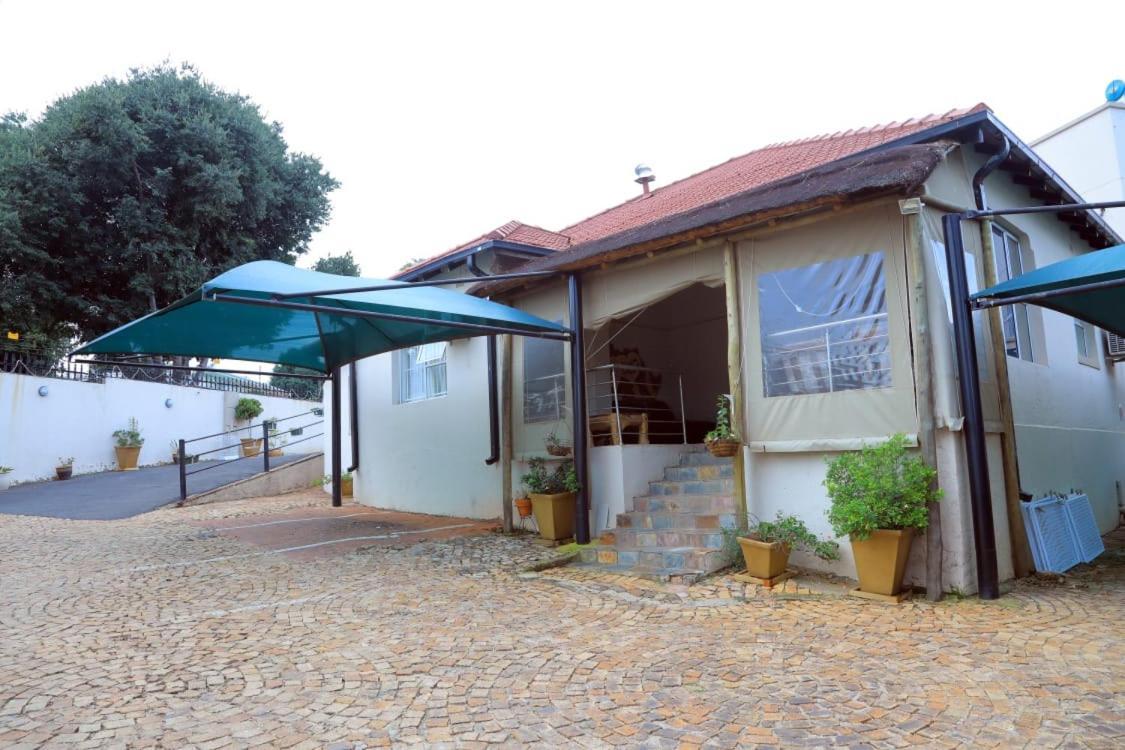 Bed & Breakfast Cyrildene Johannesburg
