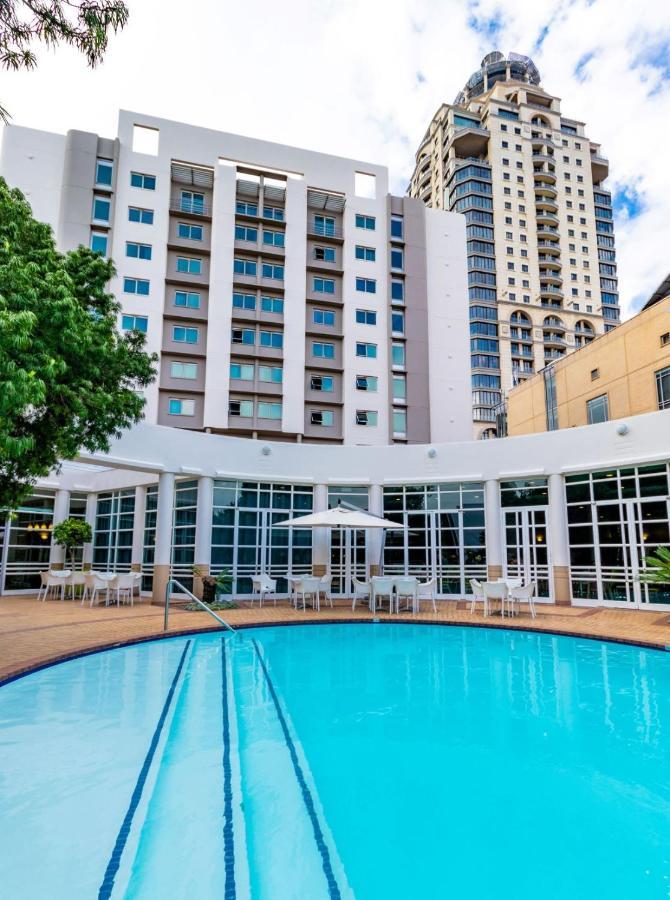Hotel Garden Court Sandton