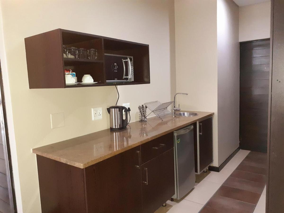Alcazaba Khách sạn 4*