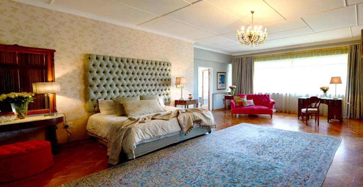 Bed & Breakfast The White House *