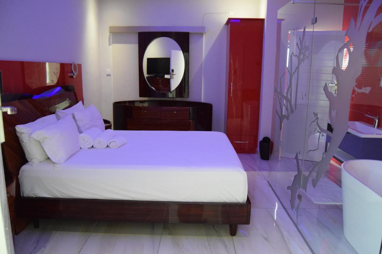 Louisville Guestlodge Bedfordview Bed & Breakfast Johannesburg