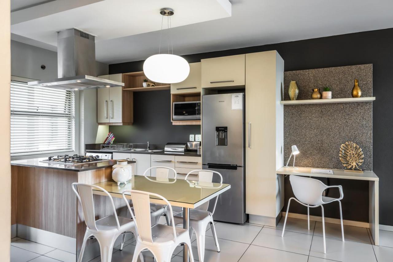Cag The Hub Bryanston Apartment Johannesburg