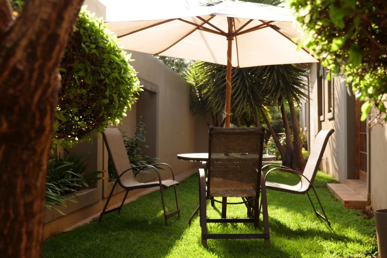 Guest house 7th Street 4*