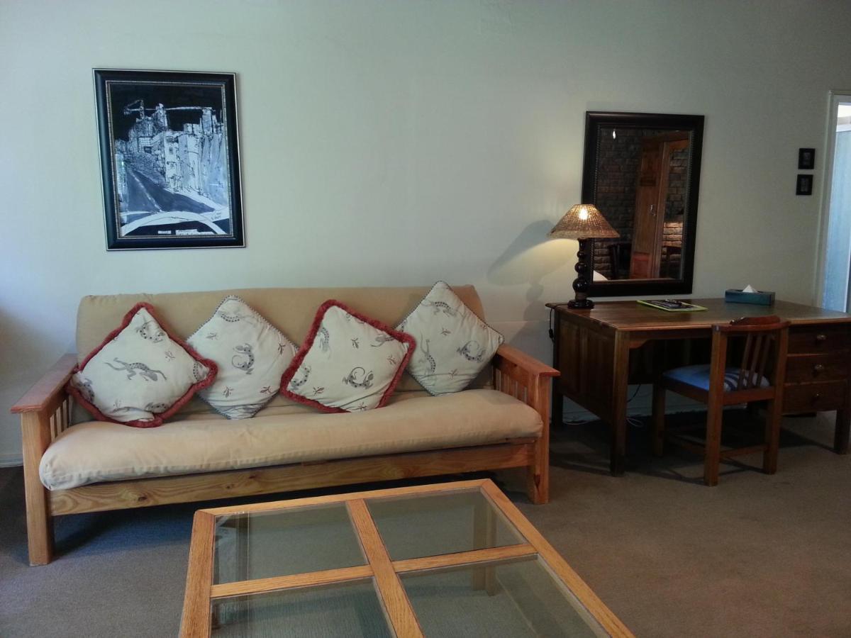 Agterplaas Pty Ltd 3* Johannesburg